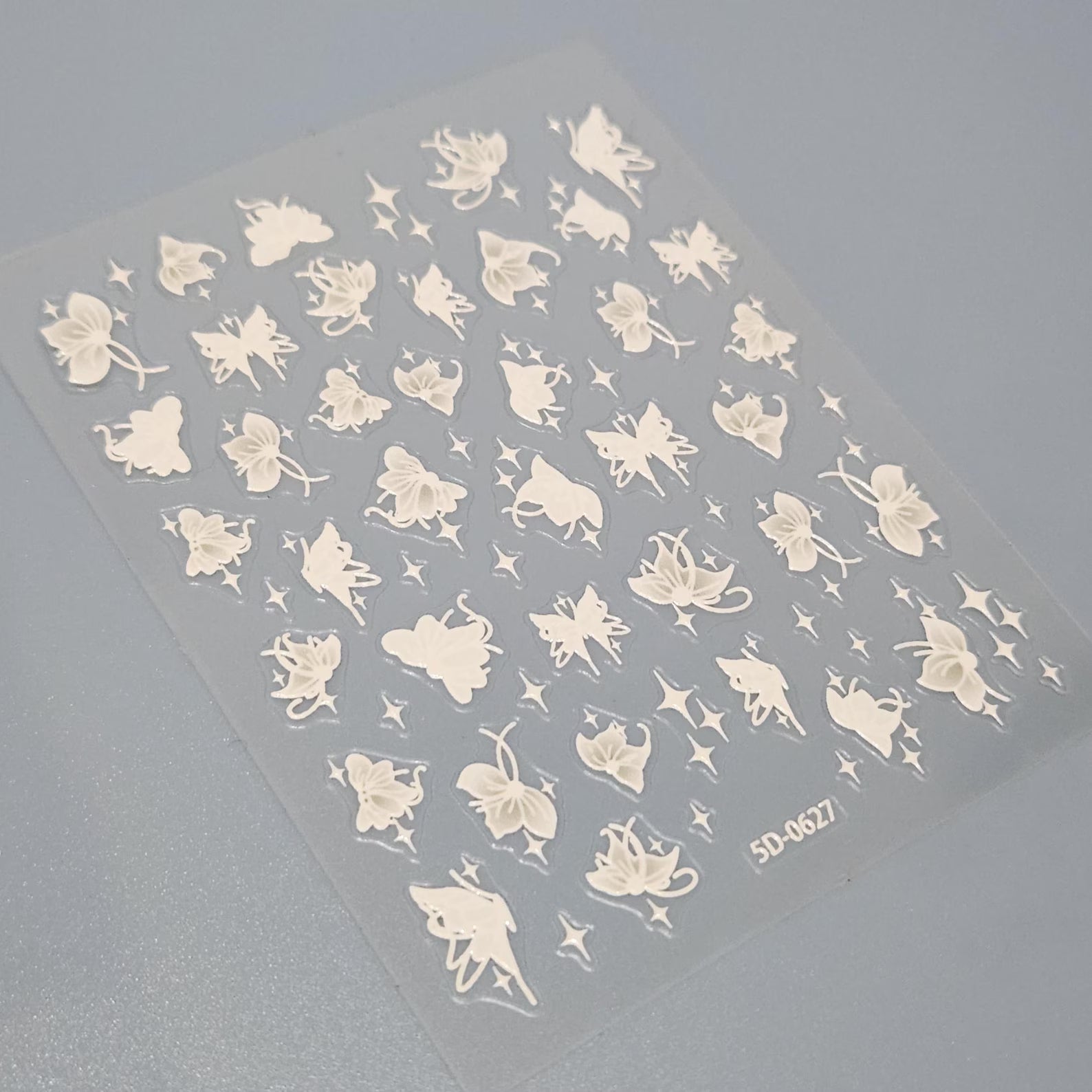 3D Bloom: Lebendige Präge-Blumen-Nagelkunst-Sticker
