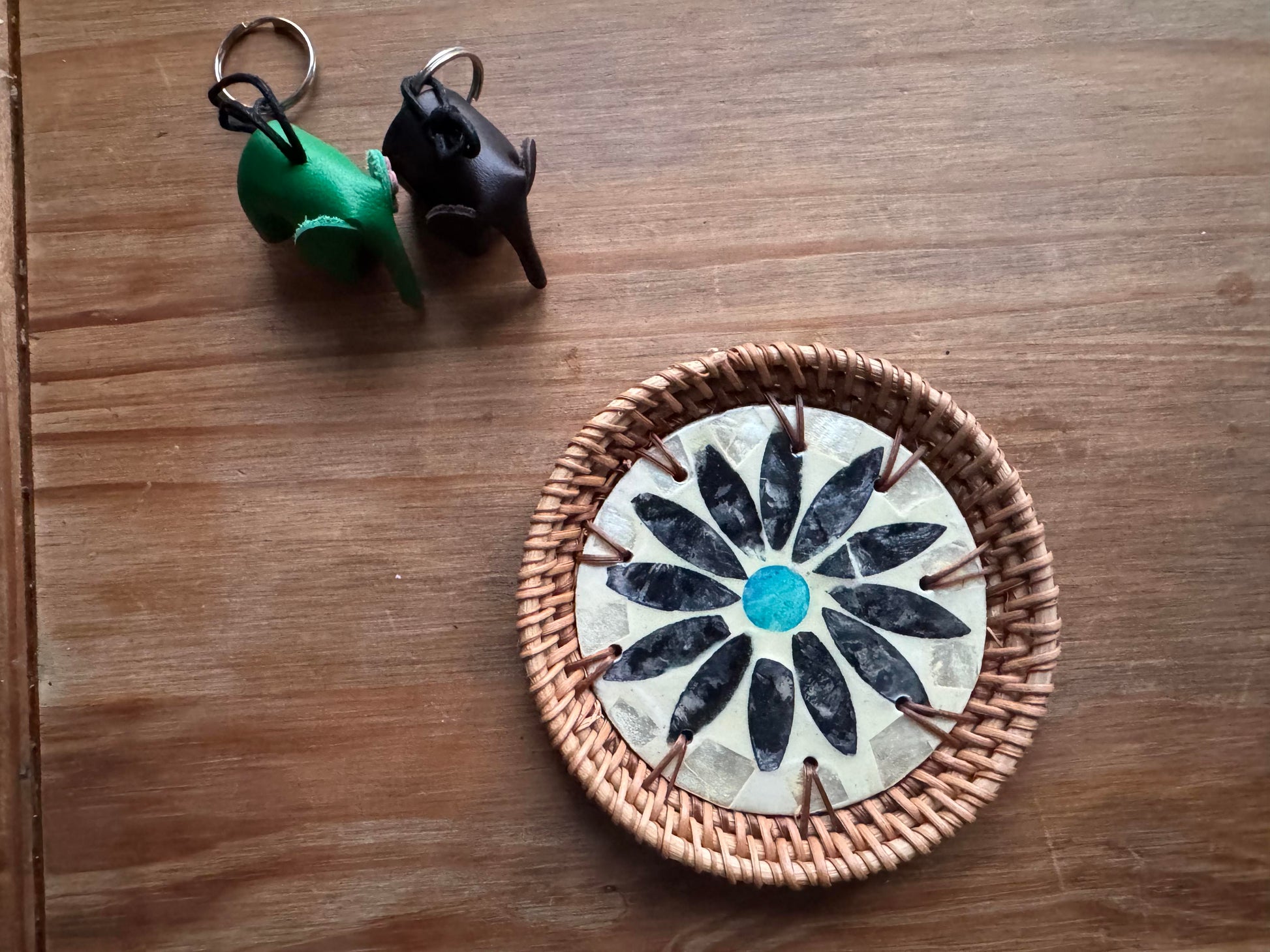 Handcrafted Floral Mosaic Rattan Coaster | Mother of Pearl Thai Drink Coaster