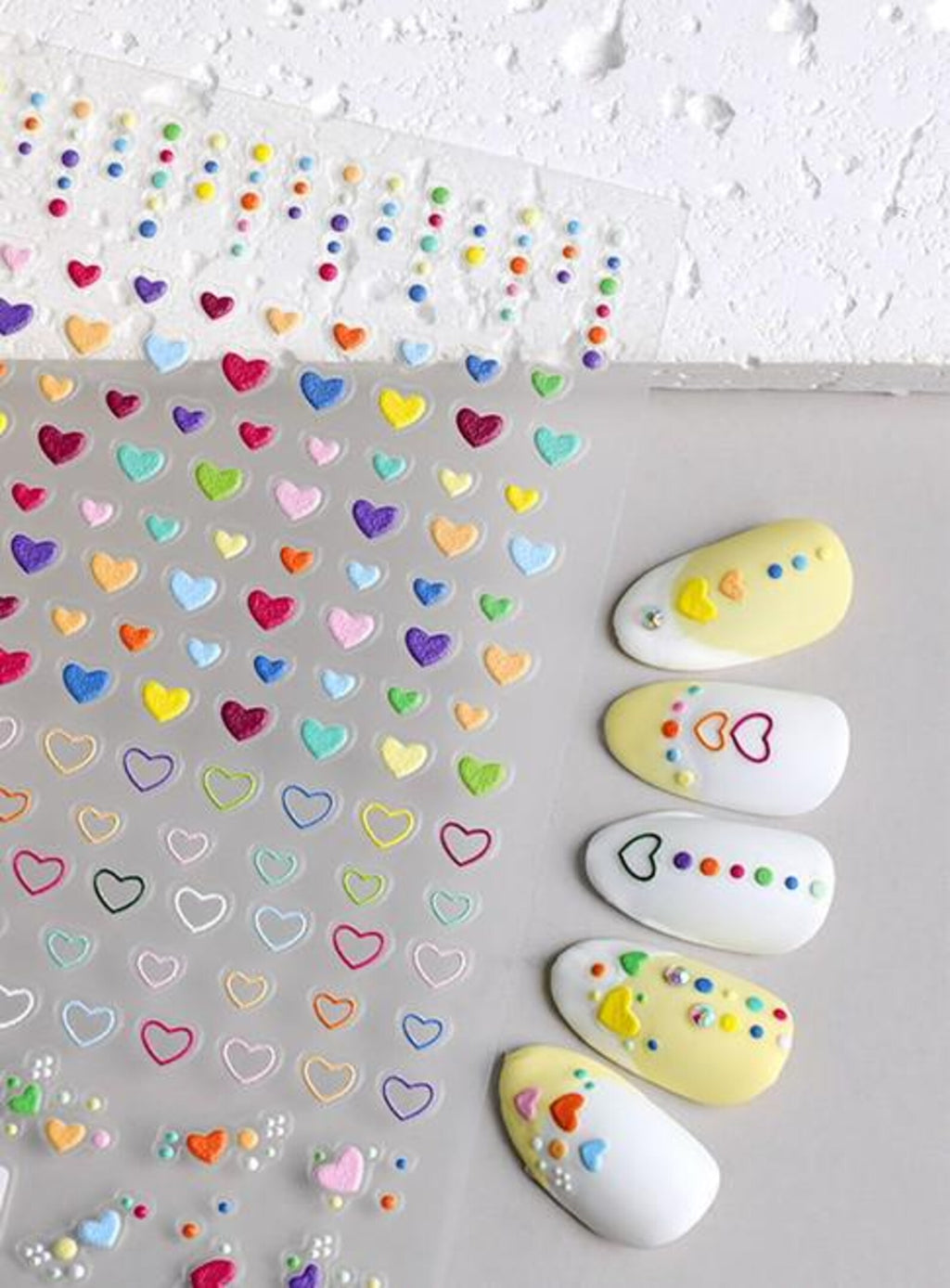 3D Bloom: Lebendige Präge-Blumen-Nagelkunst-Sticker