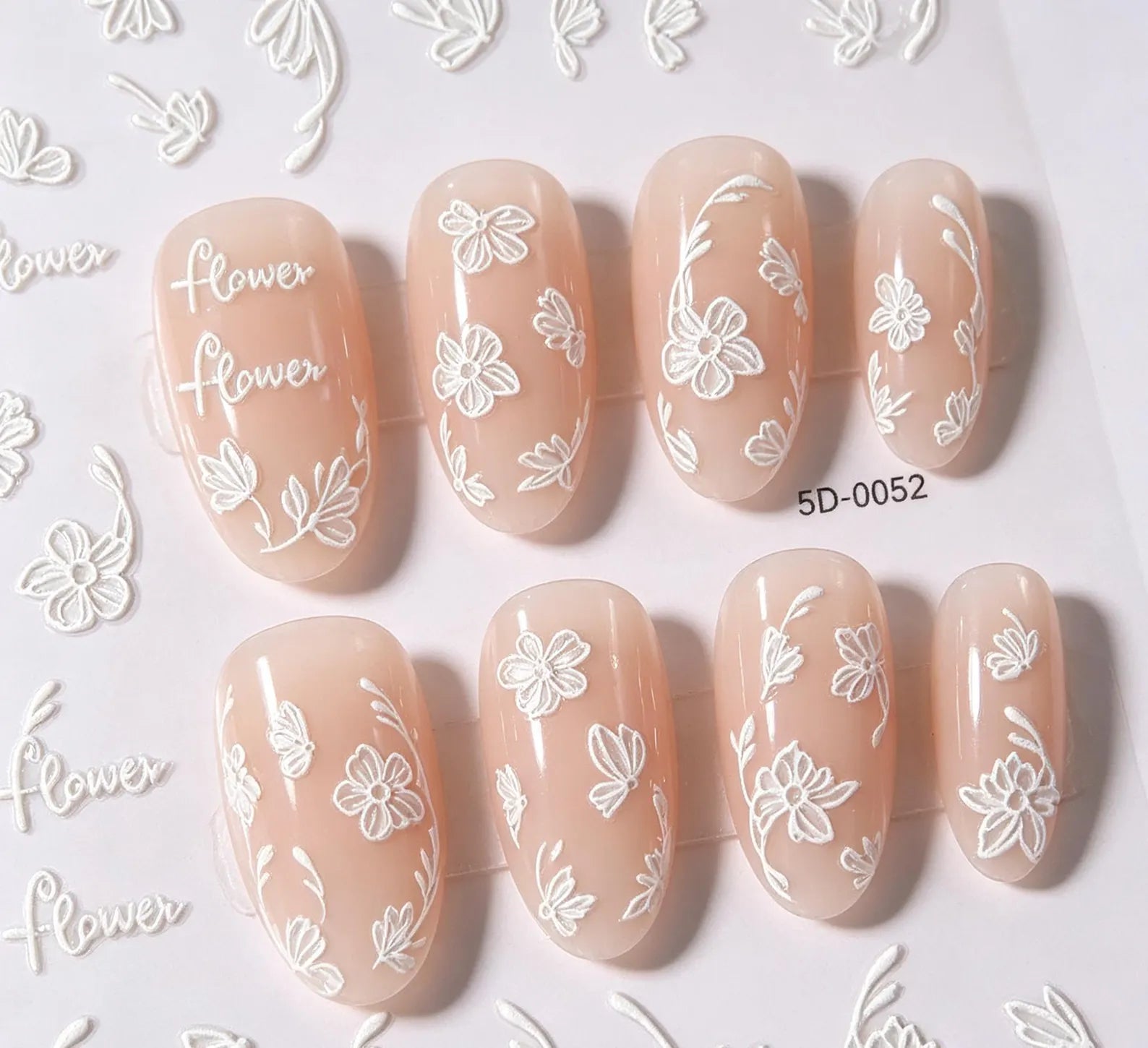 3D Bloom: Lebendige Präge-Blumen-Nagelkunst-Sticker