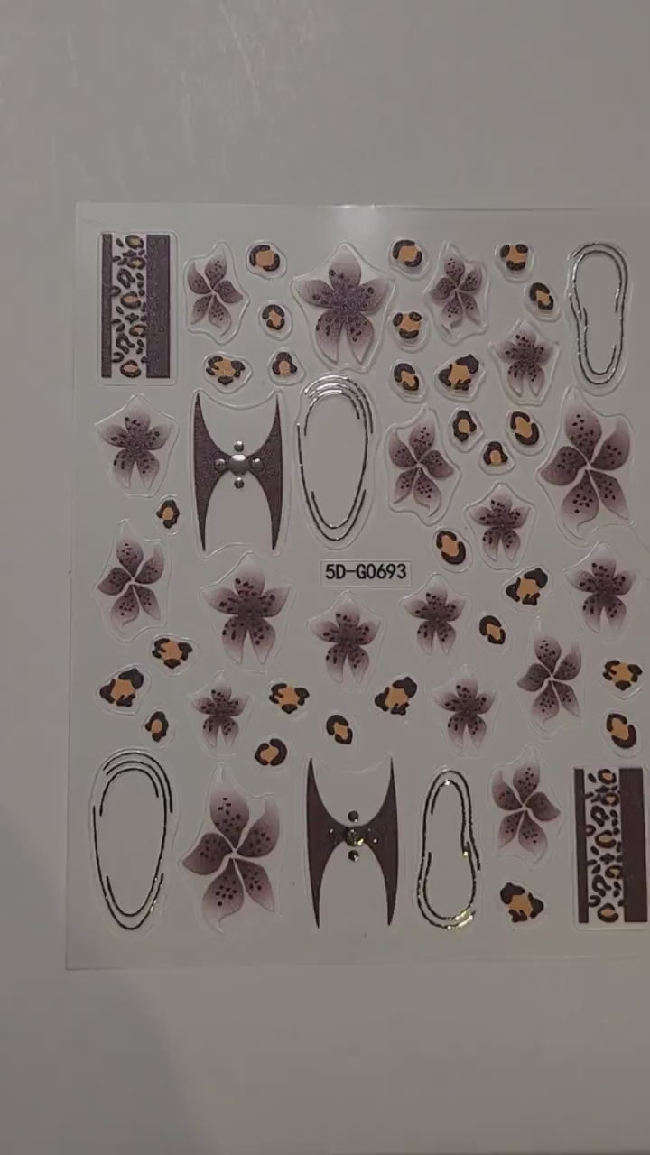 3D Bloom: Lebendige Präge-Blumen-Nagelkunst-Sticker